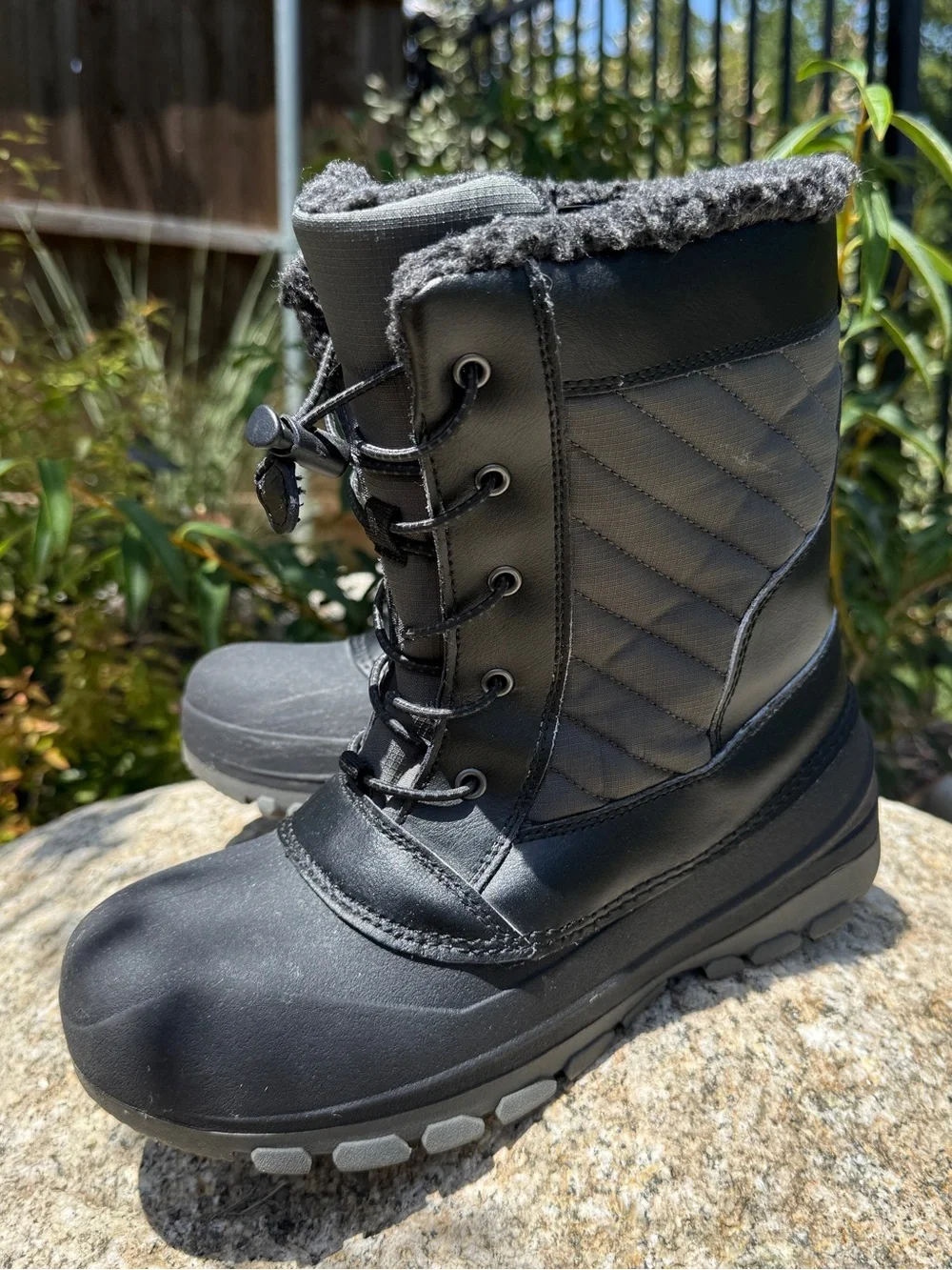 Men’s Thermolite Insulated Winter Snow Boots Faux Fur Waterproof Size 6 Black